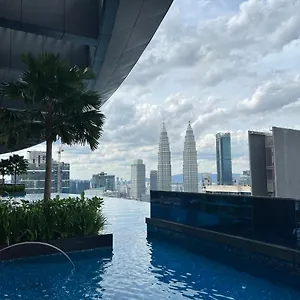  Apartment Paradise Suites At Eaton Klcc